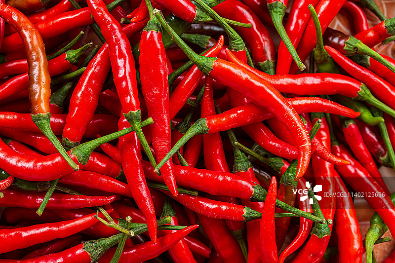 泰国市场出售的红色辣椒特写镜头图片素材