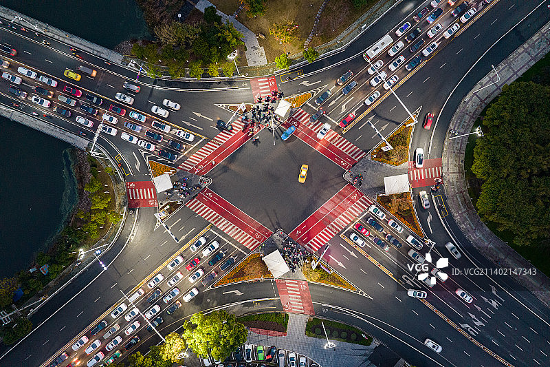 交通十字路口图片素材