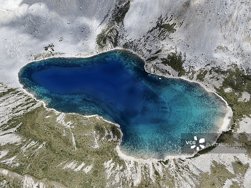 高视角下的五色海风景图片素材