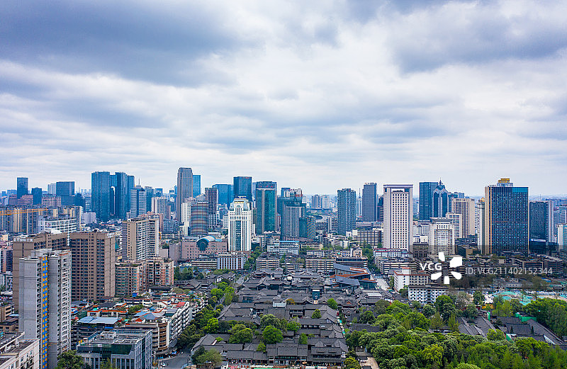 成都城市建筑与文殊坊风光图片素材