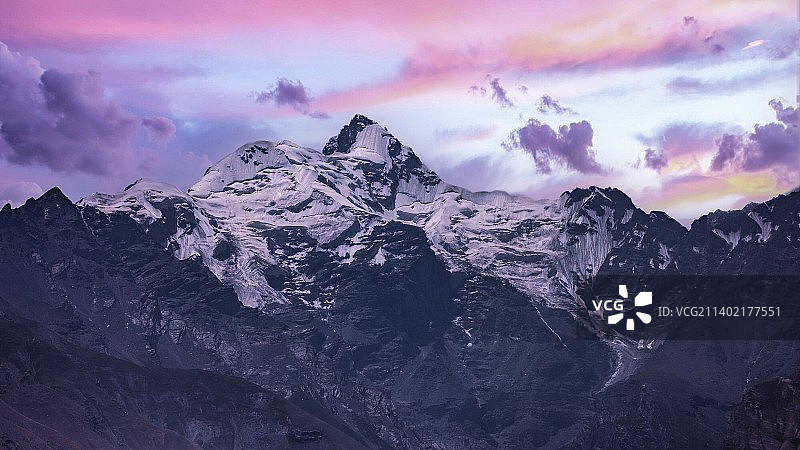 雪峰霓裳图片素材