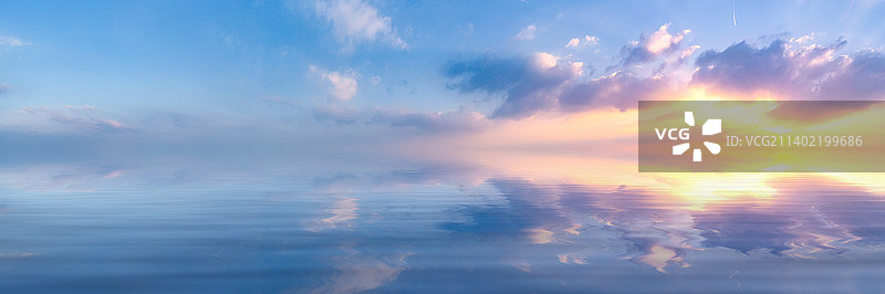 天空水面图片素材