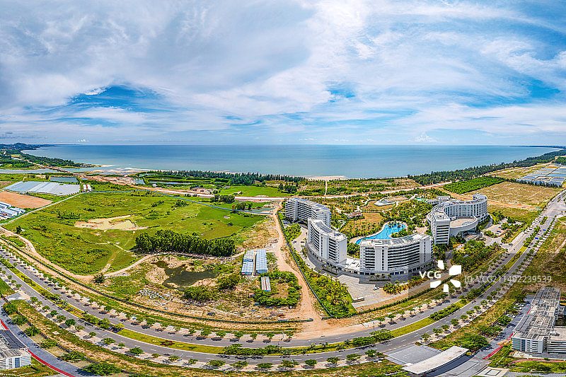 海南省东方市金月湾滨海旅游度假区佳源东方索契酒店全景航拍图片素材