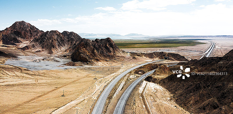 西北的荒野公路图片素材