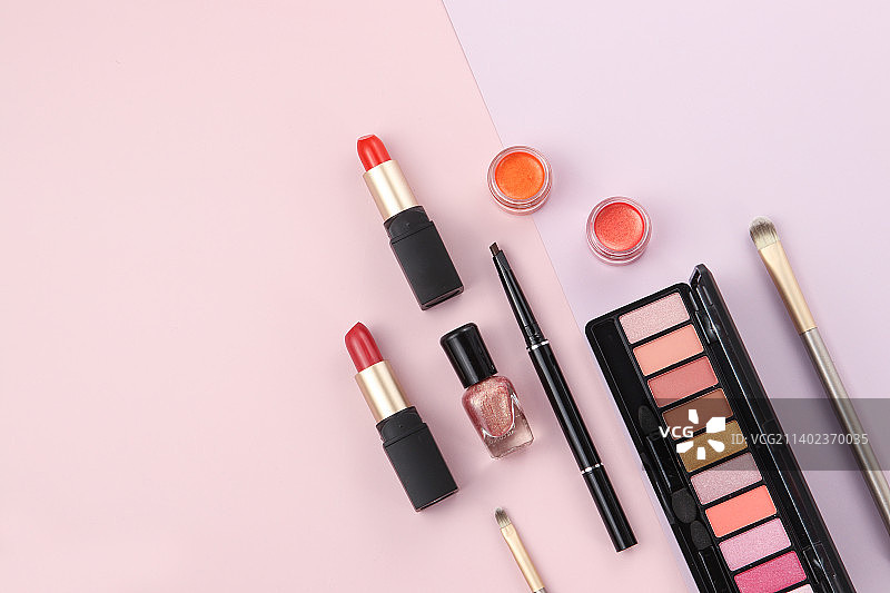 化妆品组合图片素材