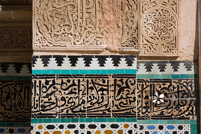 摩洛哥-菲斯古城布伊纳尼亚神学院墙面装饰图片素材