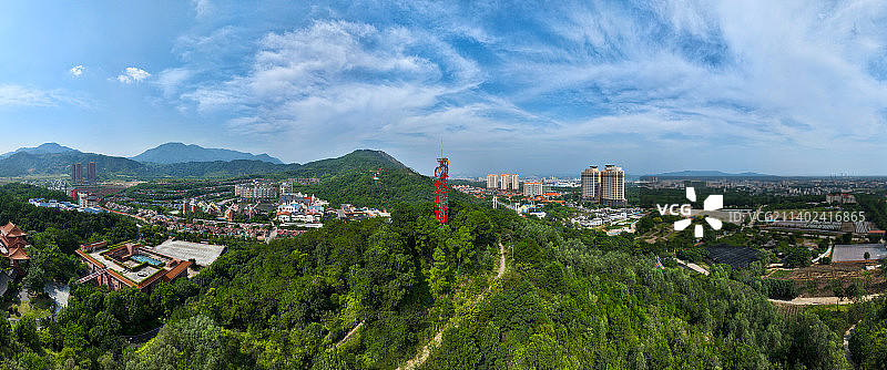 广东省河源市客天下国际旅游度假区巴伐利亚庄园福源寺航拍图片素材