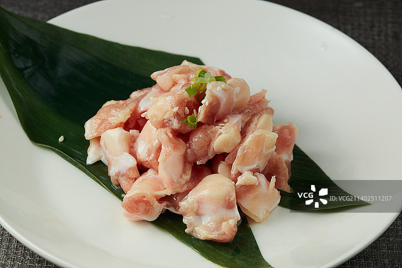 烤鸡脆骨软骨图片素材