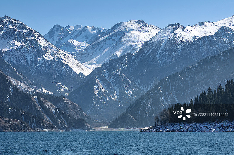 天山天池图片素材