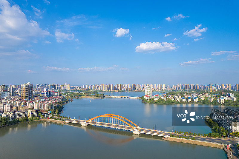 鄂州市洋澜湖虹桥蓝天白云航拍图图片素材