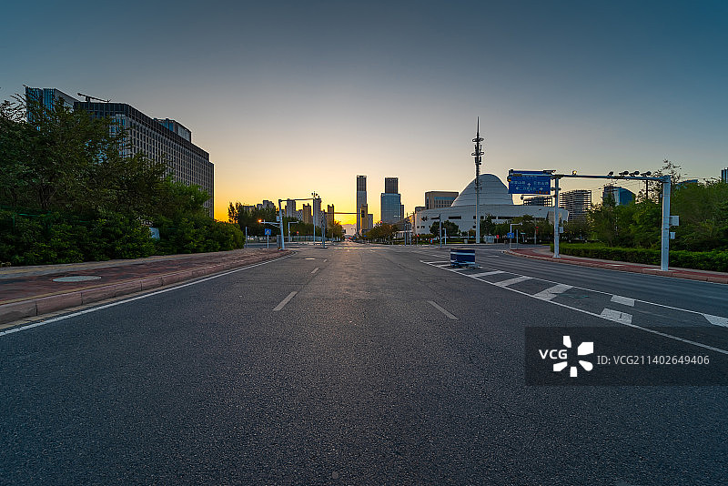 新疆乌鲁木齐市经开区金风大桥图片素材