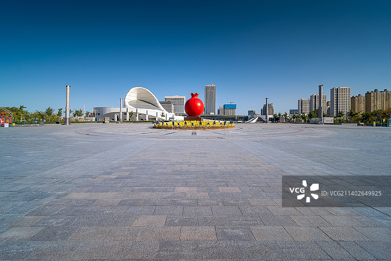 新疆乌鲁木齐市经开区商务地标建筑群图片素材