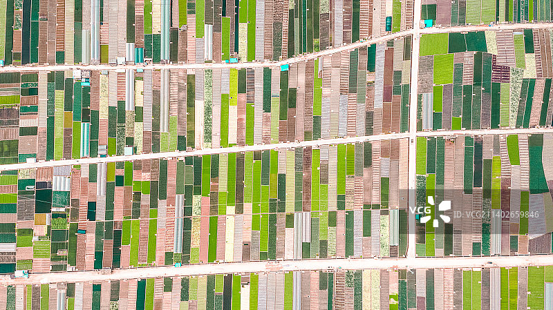 航拍春天的中国云南玉溪市通海县农田图片素材