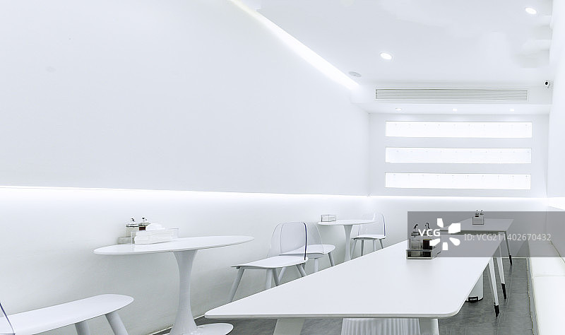 白色基调的建筑室内装修，小吃店图片素材
