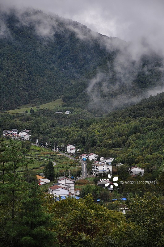 重庆开州雪宝山露营基地图片素材