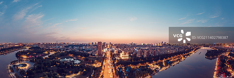 长春伊通河夜景图片素材