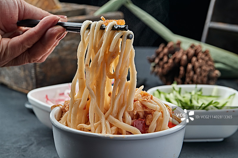 西红柿打卤面图片素材