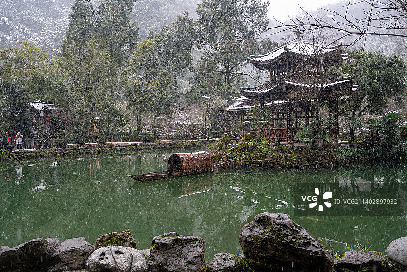 酉阳桃花源雪景图片素材