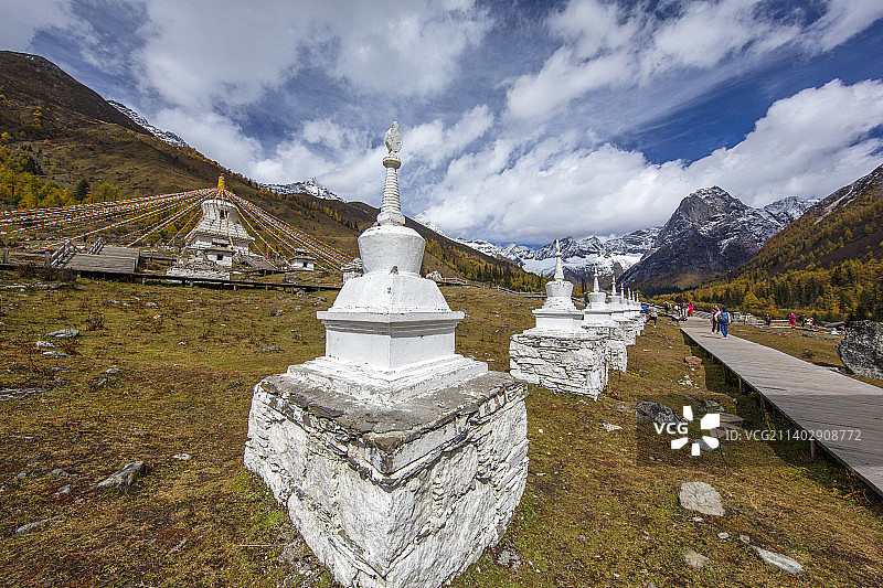 小金县四姑娘山双桥沟秋色迷醉图片素材