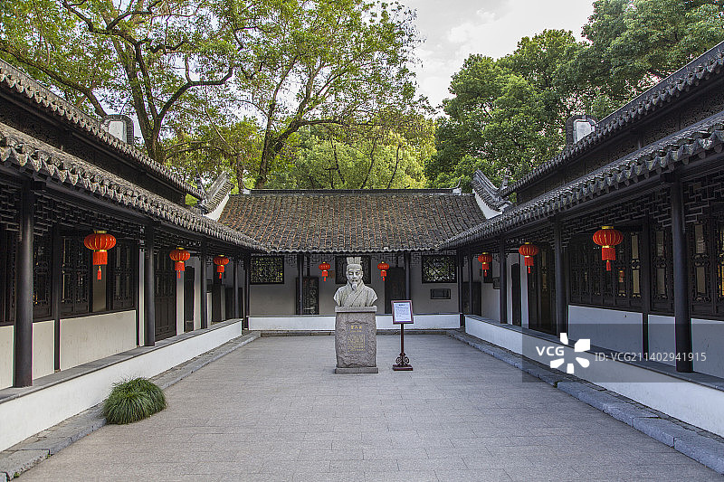 古建筑,走廊,红灯笼,庭院图片素材