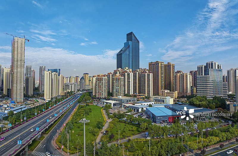 兰州安宁区银滩城市地平线风光图片素材