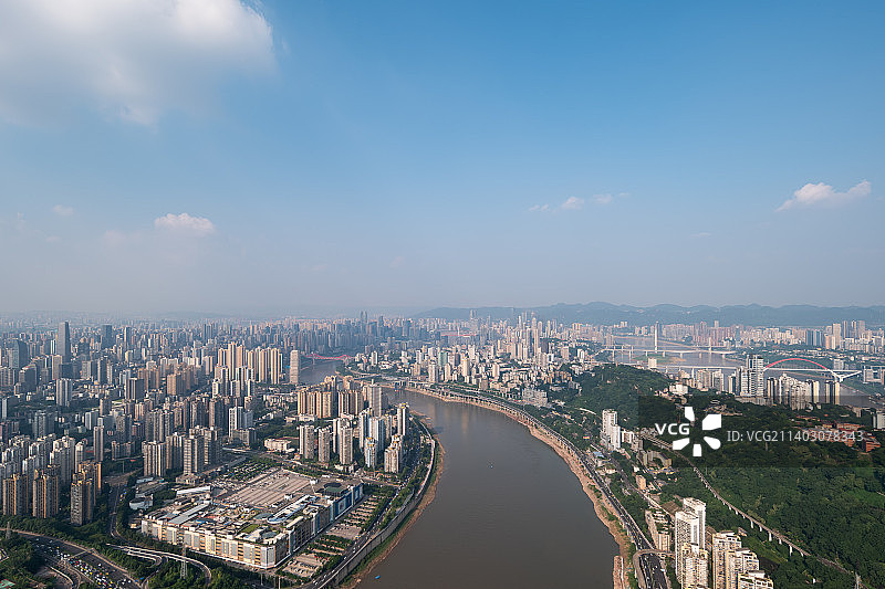 重庆市陆海国际中心楼顶观景台拍摄渝中区全景图视角图片素材