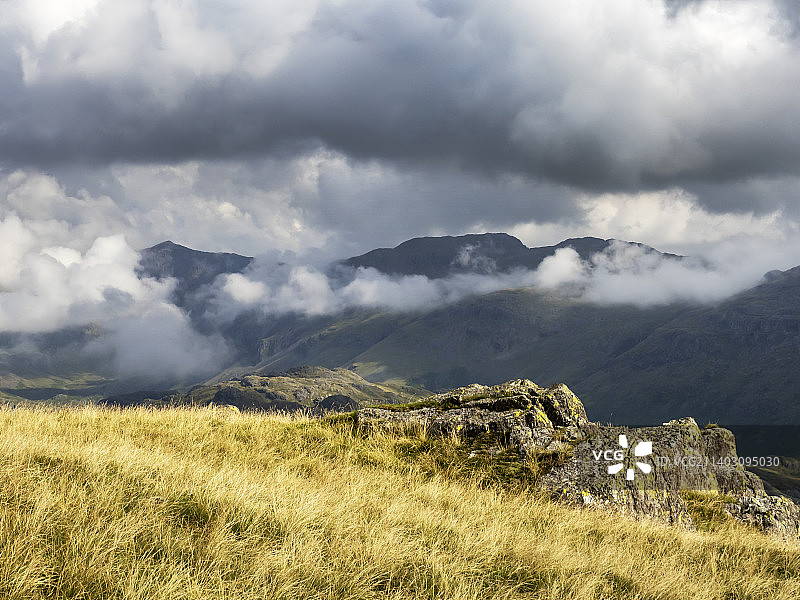 从哈特费尔观看弓 fell 和克林克尔山，英国湖区图片素材