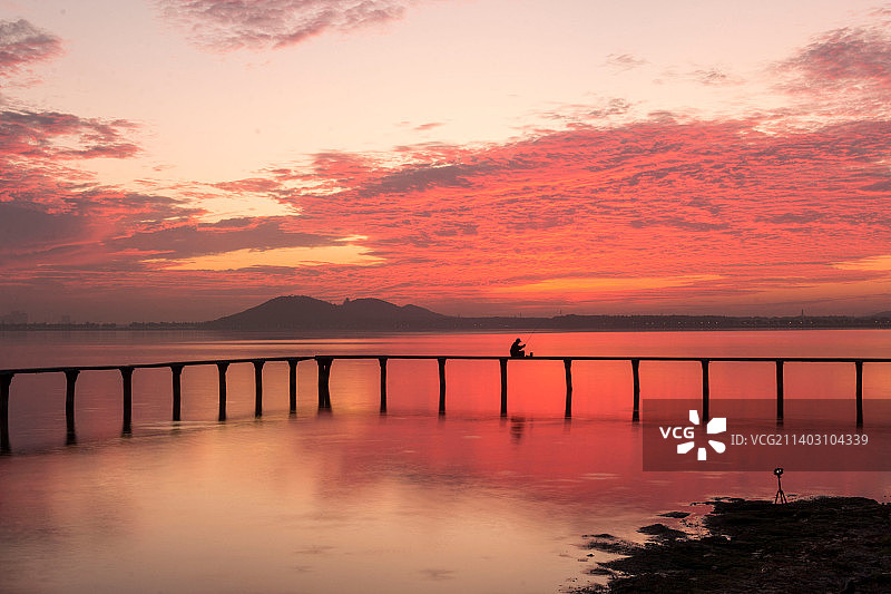 凌波门日出图片素材