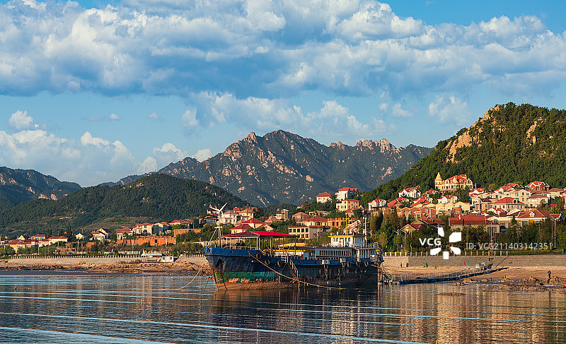 青岛崂山仰口风景区海滨风光图片素材
