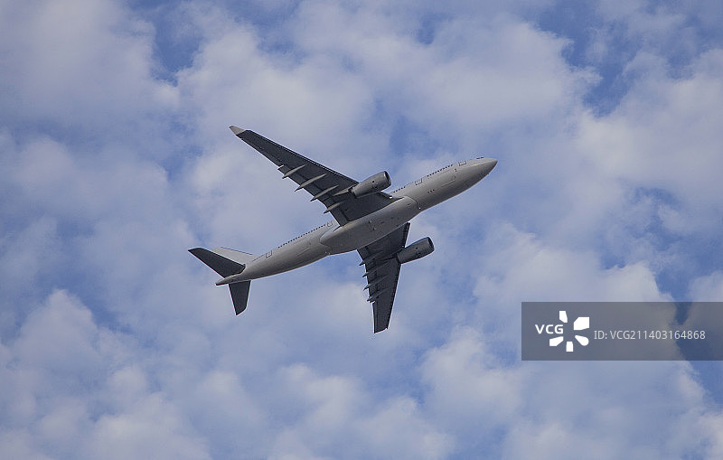 中国东方航空飞机图片素材