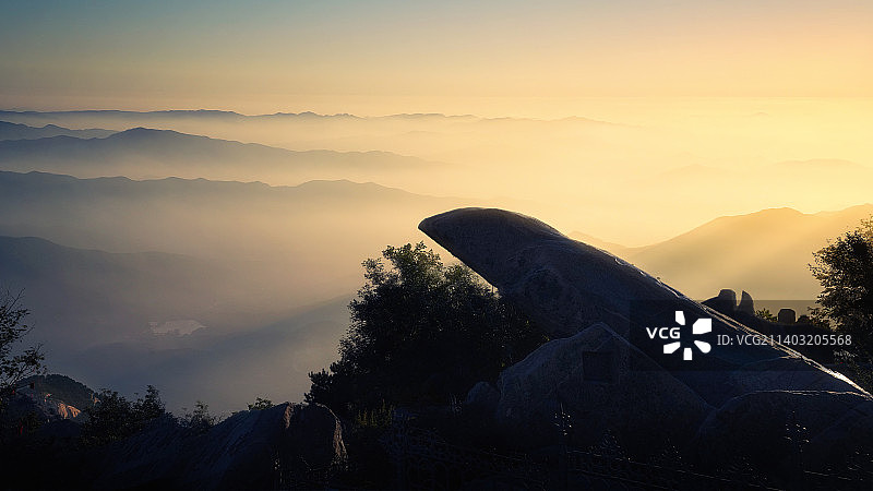 泰山拱北石图片素材