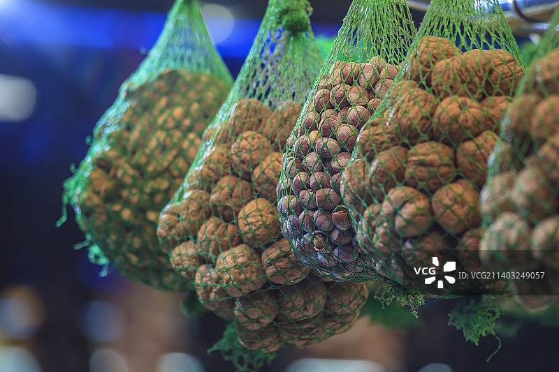 巴塞罗那博盖利亚市场出售的坚果图片素材