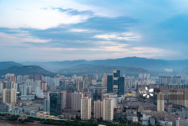 九州台视角的兰州市七里河区图片素材