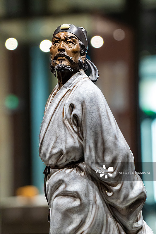 杜甫陶瓷雕塑图片素材