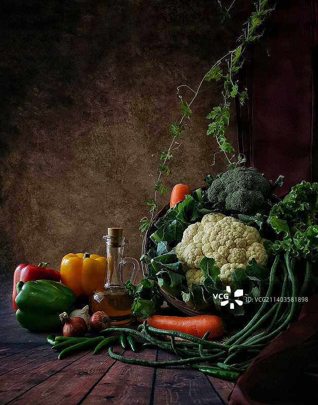 桌子上蔬菜的特写图片素材