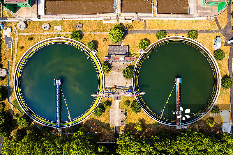 航拍污水处理厂，像一台老式收录机图片素材