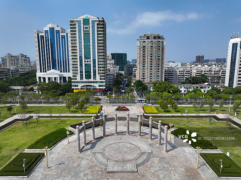 广东省汕头市金平区人民广场潮汕体育馆航拍图片素材