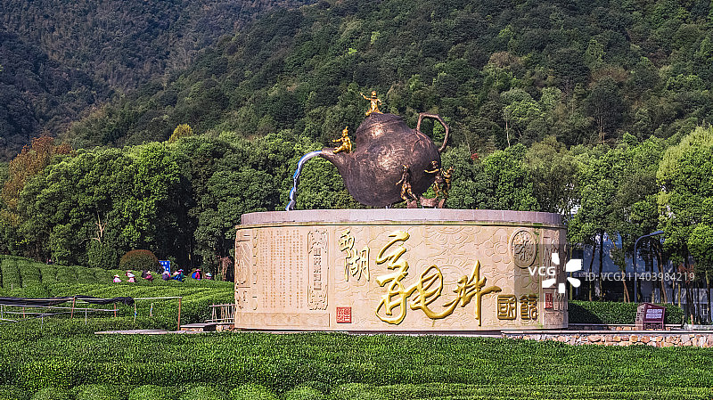 杭州龙坞西湖龙井国饮大茶壶图片素材