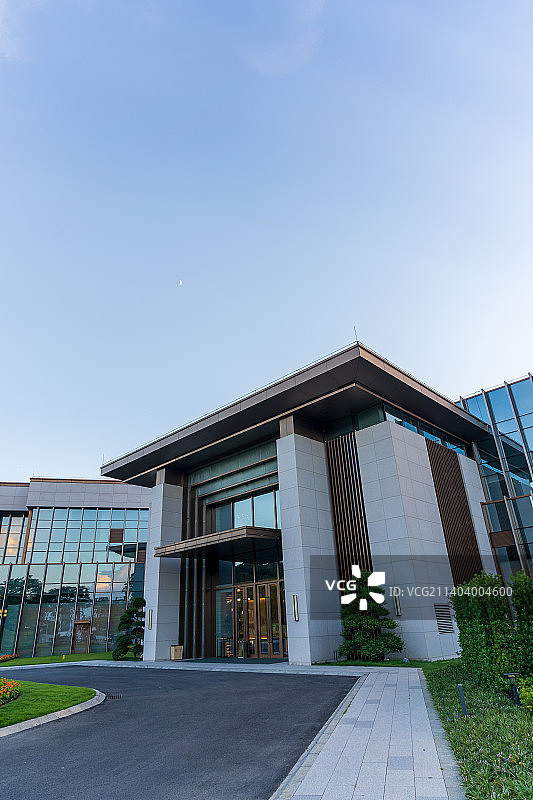 户外拍摄现代建筑外景图片素材