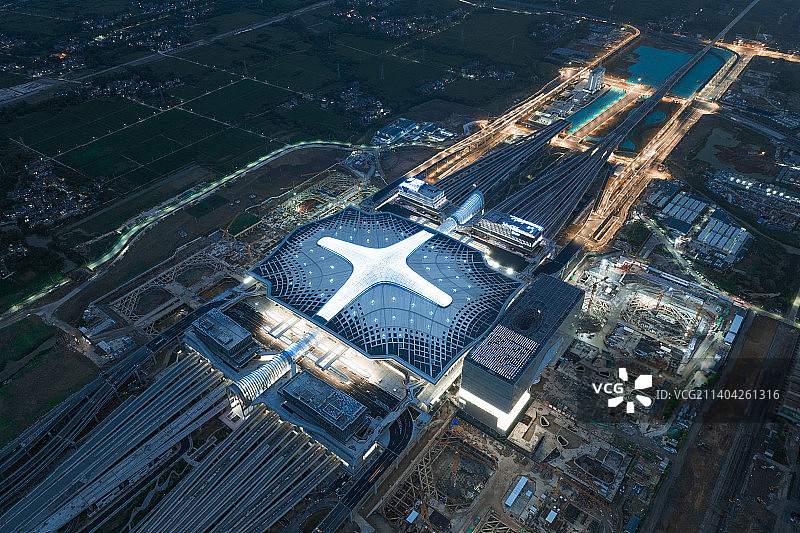 航拍俯瞰杭州西站货车西站图片素材