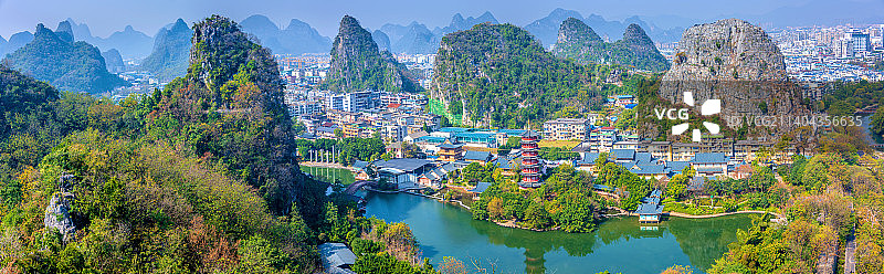 中国广西桂林木龙湖木龙塔图片素材