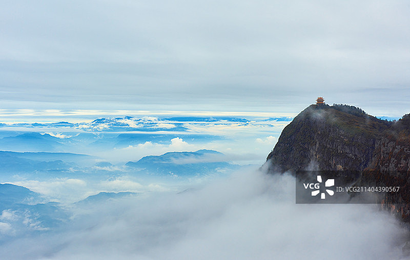峨眉山 雾 云海 清晨 红叶 金顶 海洋图片素材
