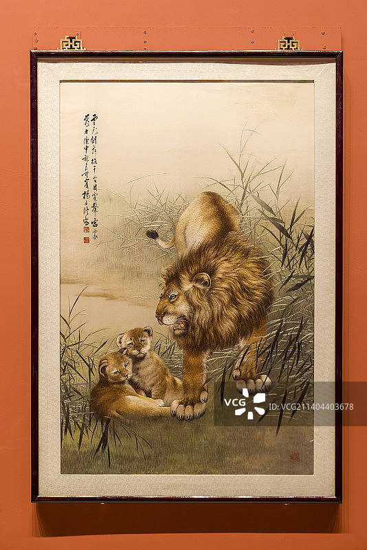 中国工艺美术馆-湘绣-狮-1982年图片素材