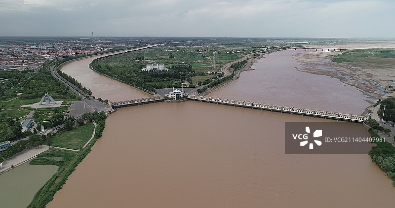 万里黄河第一闸 ：黄河三盛公国家水利风景区图片素材