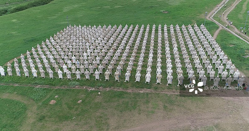 内蒙古霍林郭勒市：可汗山，巨大蒙元兵阵，大汗头像高达50米图片素材