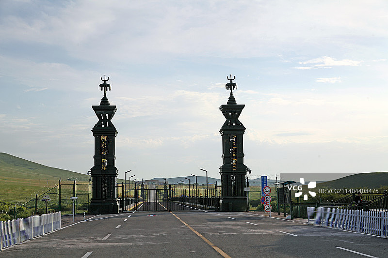阿尔山口岸国门图片素材