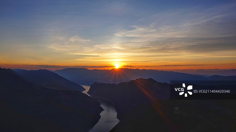 巫峡黄昏图片素材