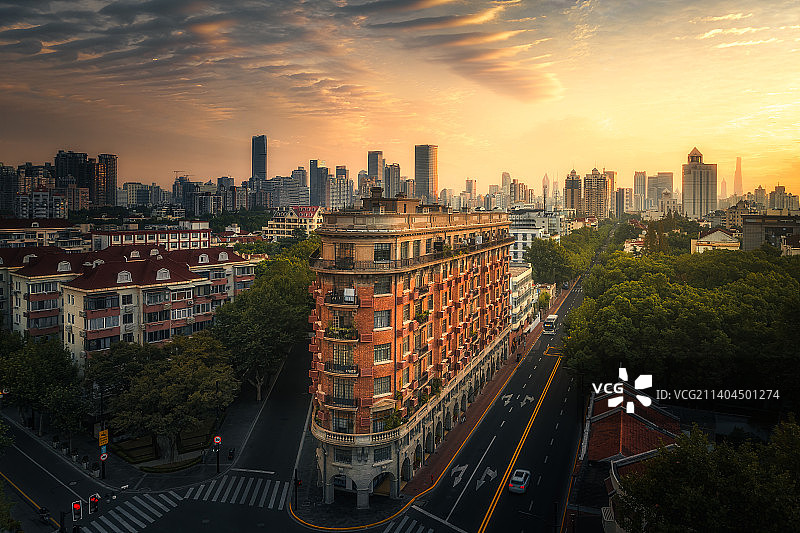 上海武康大楼图片素材