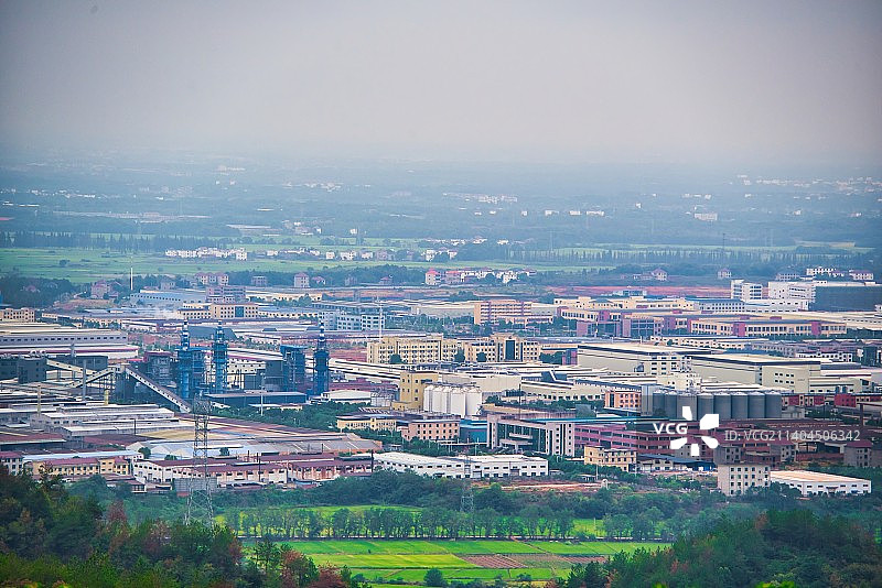 江西省 抚州市 东乡区 县城远景图片素材