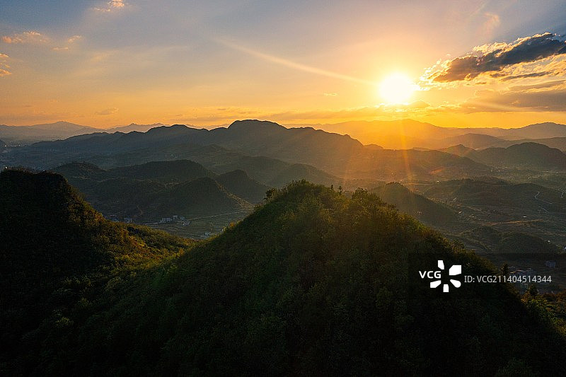 航拍新化县日落图片素材